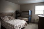 Room 303 - Queen and twin bunk bed - Sleeps 4